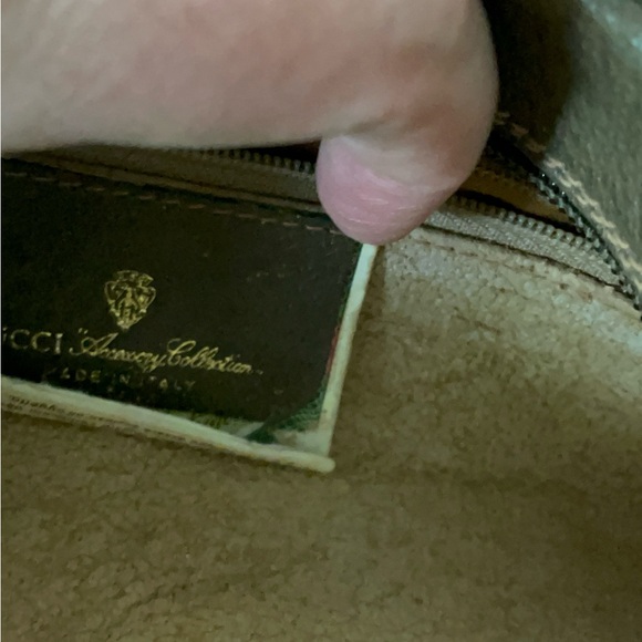 Gucci Brown and Cream Monogram Clutch - Picture 4 of 14
